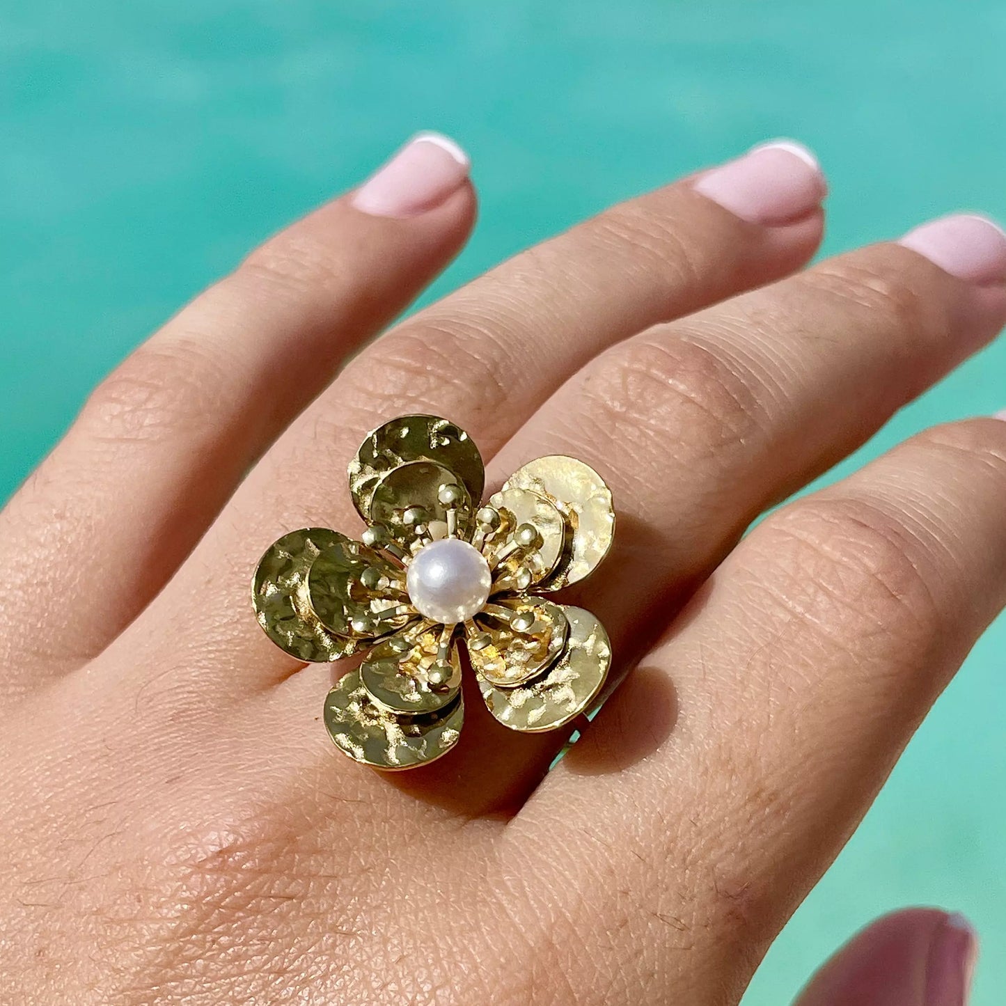 Bague fleur perle