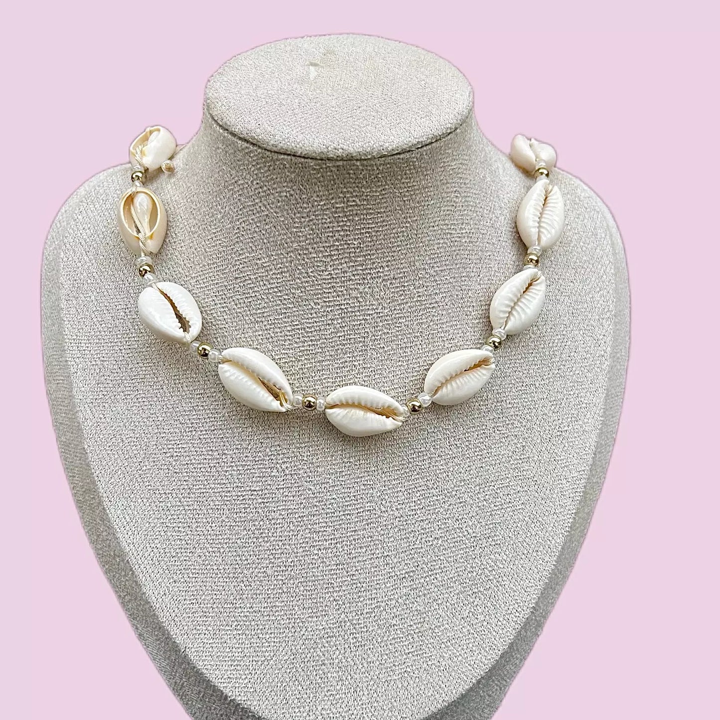 Collier coquillage