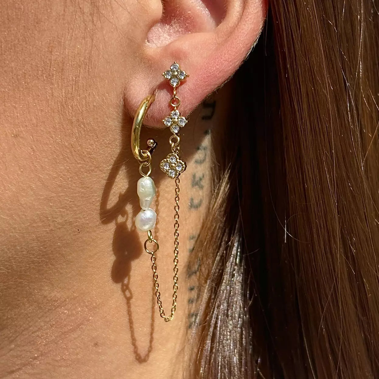 Boucles d’oreilles chaîne nacré